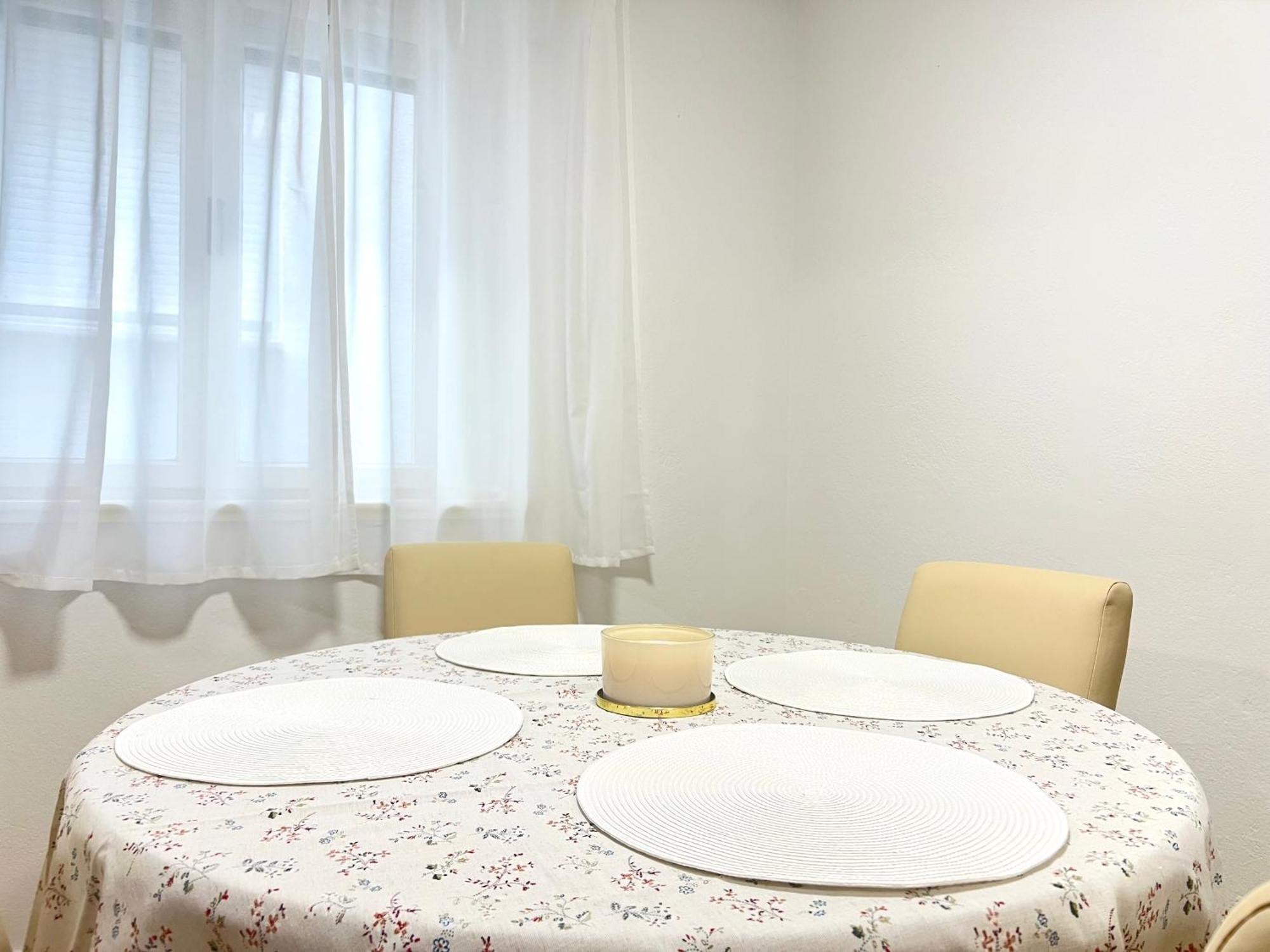 Apartman Lucijan Каштела Екстер'єр фото