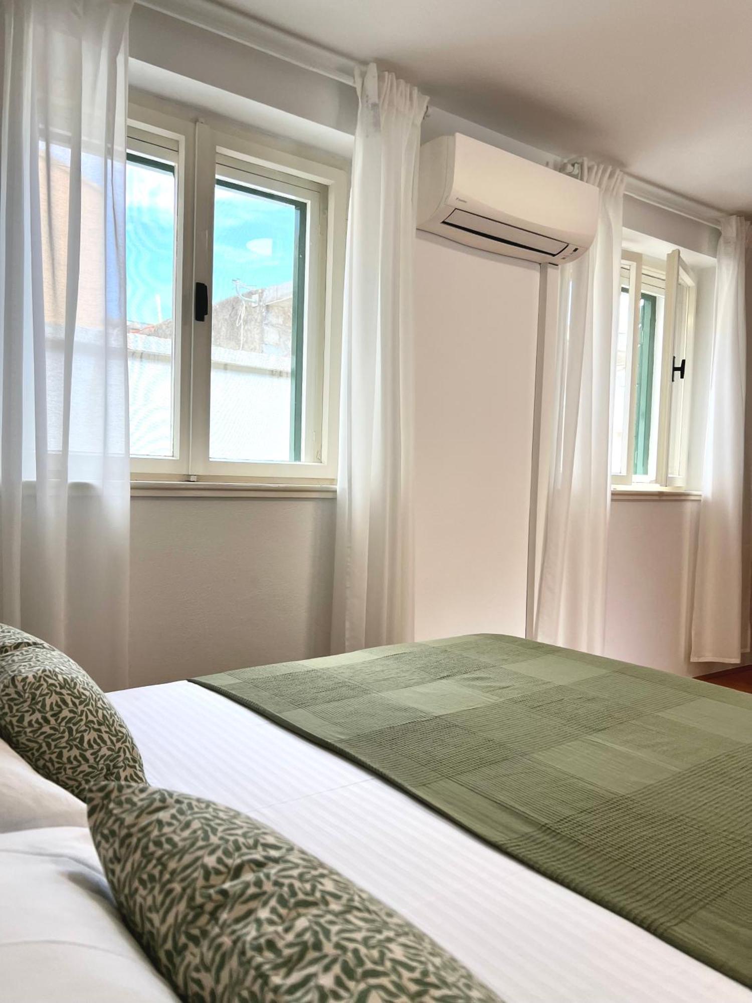 Apartman Lucijan Каштела Екстер'єр фото
