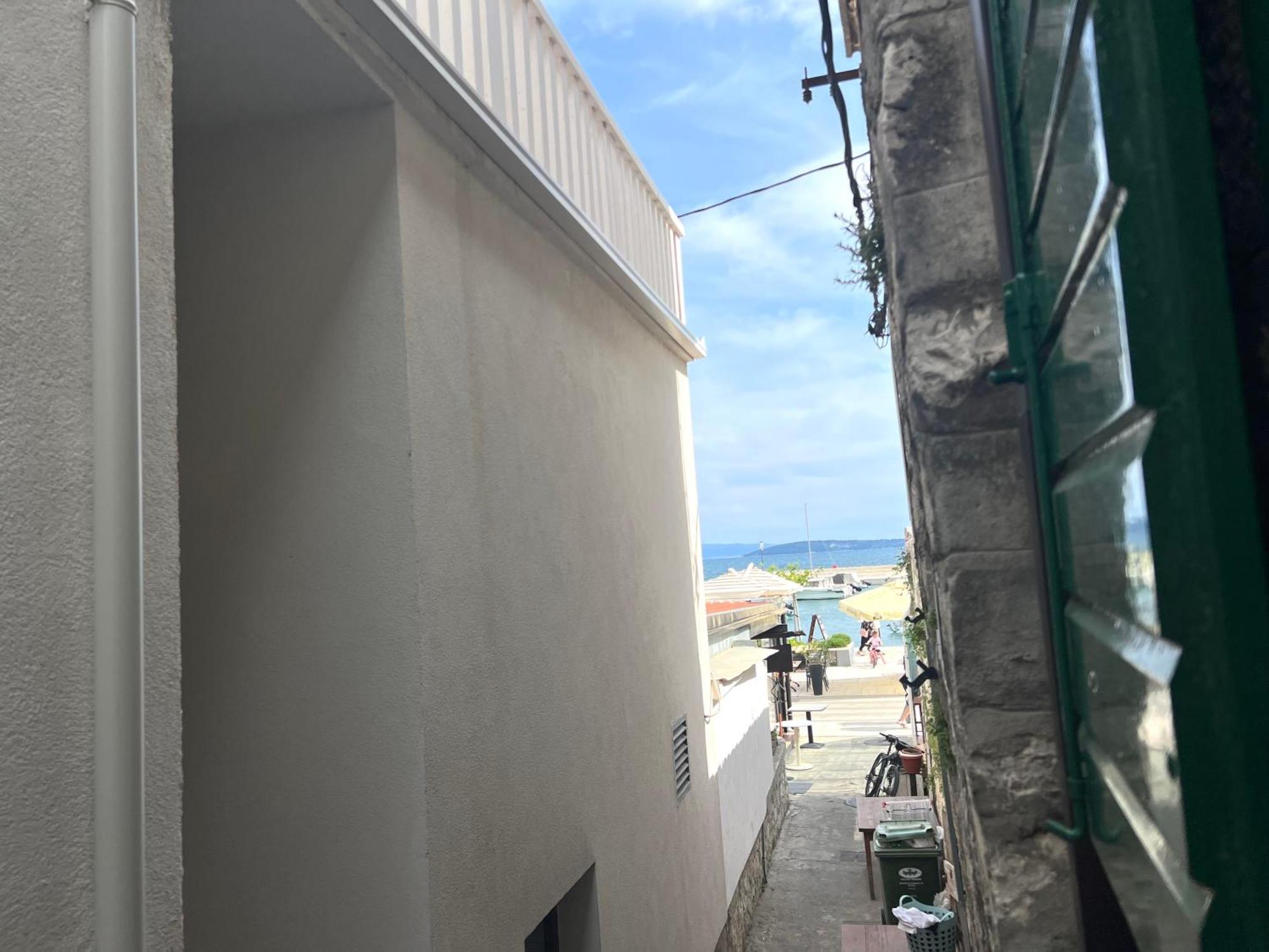 Apartman Lucijan Каштела Екстер'єр фото